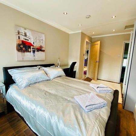 Modern Stylish Apartment At Brighton Station Buitenkant foto