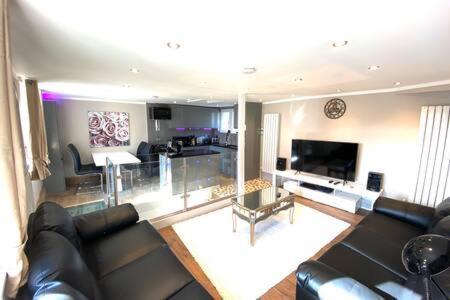 Modern Stylish Apartment At Brighton Station Buitenkant foto