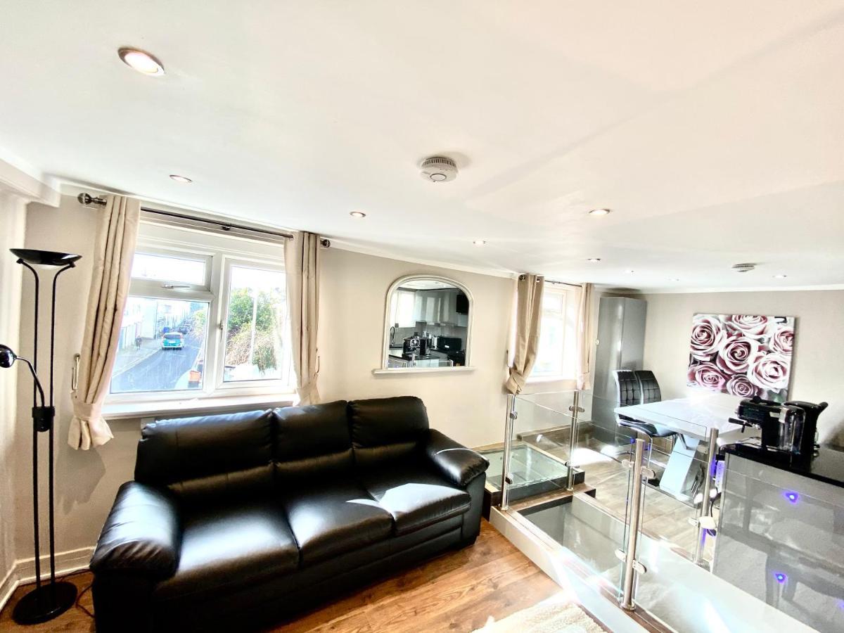 Modern Stylish Apartment At Brighton Station Buitenkant foto