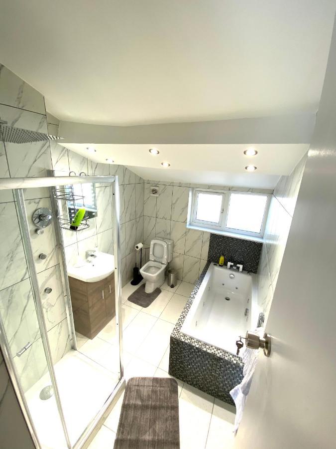 Modern Stylish Apartment At Brighton Station Buitenkant foto